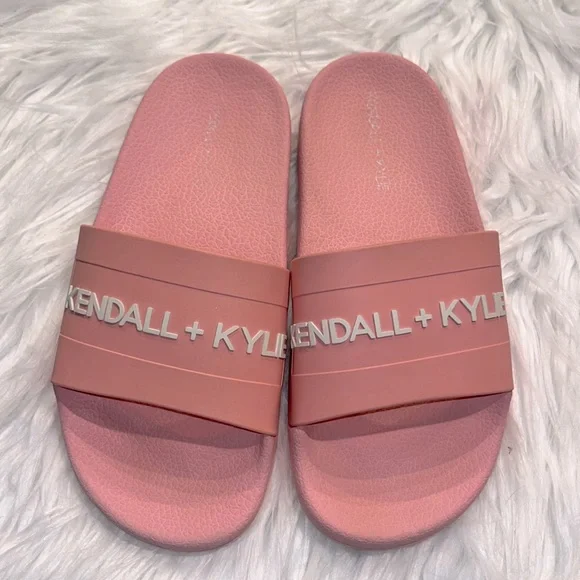 Kendall Kylie Shoes Kendall Kylie Pink Slipper Slides Poshmark